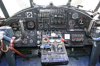 Fliegen im Cockpit der Antonov 2